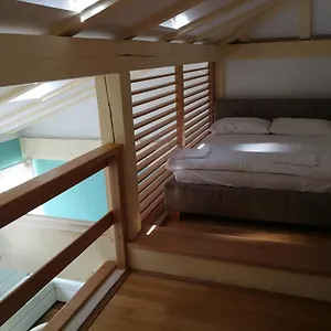 Zlatko Delic Apartment